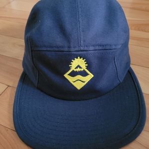 Blue 5-panels cap